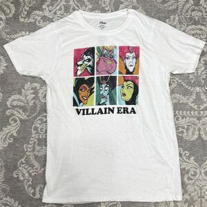 Disney Villain Era Women's T-Shirt L White Maleficent Evil Queen Ursula